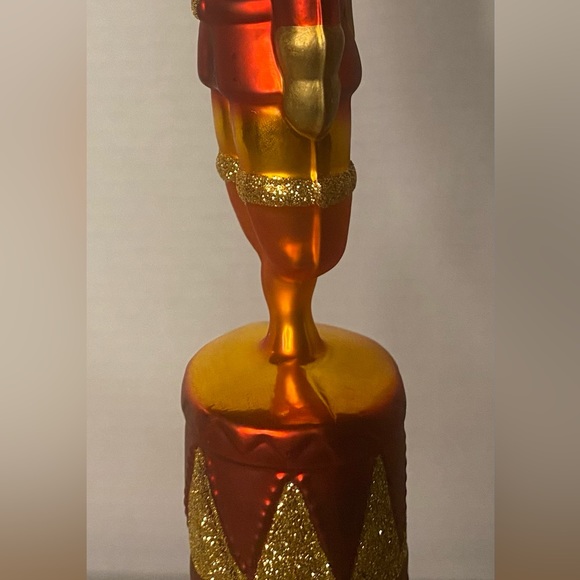 Christmas nutcracker ornament beautiful details red & gold - Picture 2 of 6